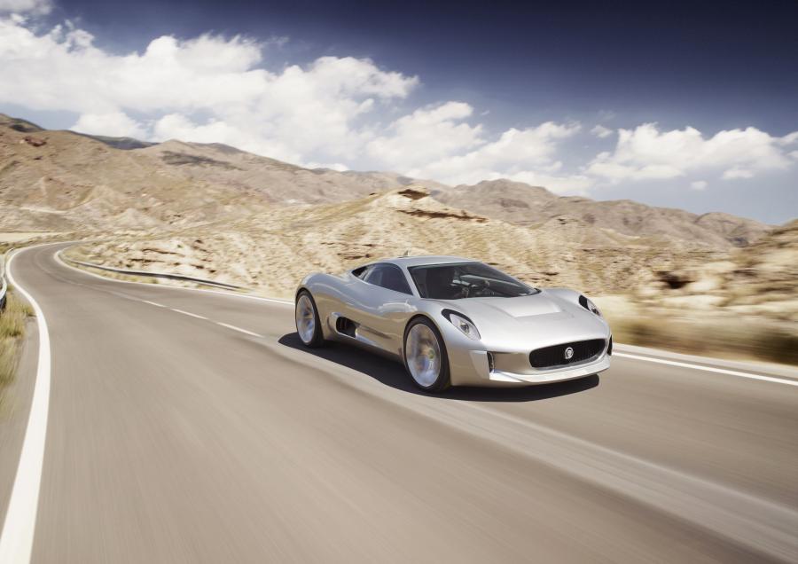  Jaguar C-X75 Concept 2010 года  (фото 21 из 126)